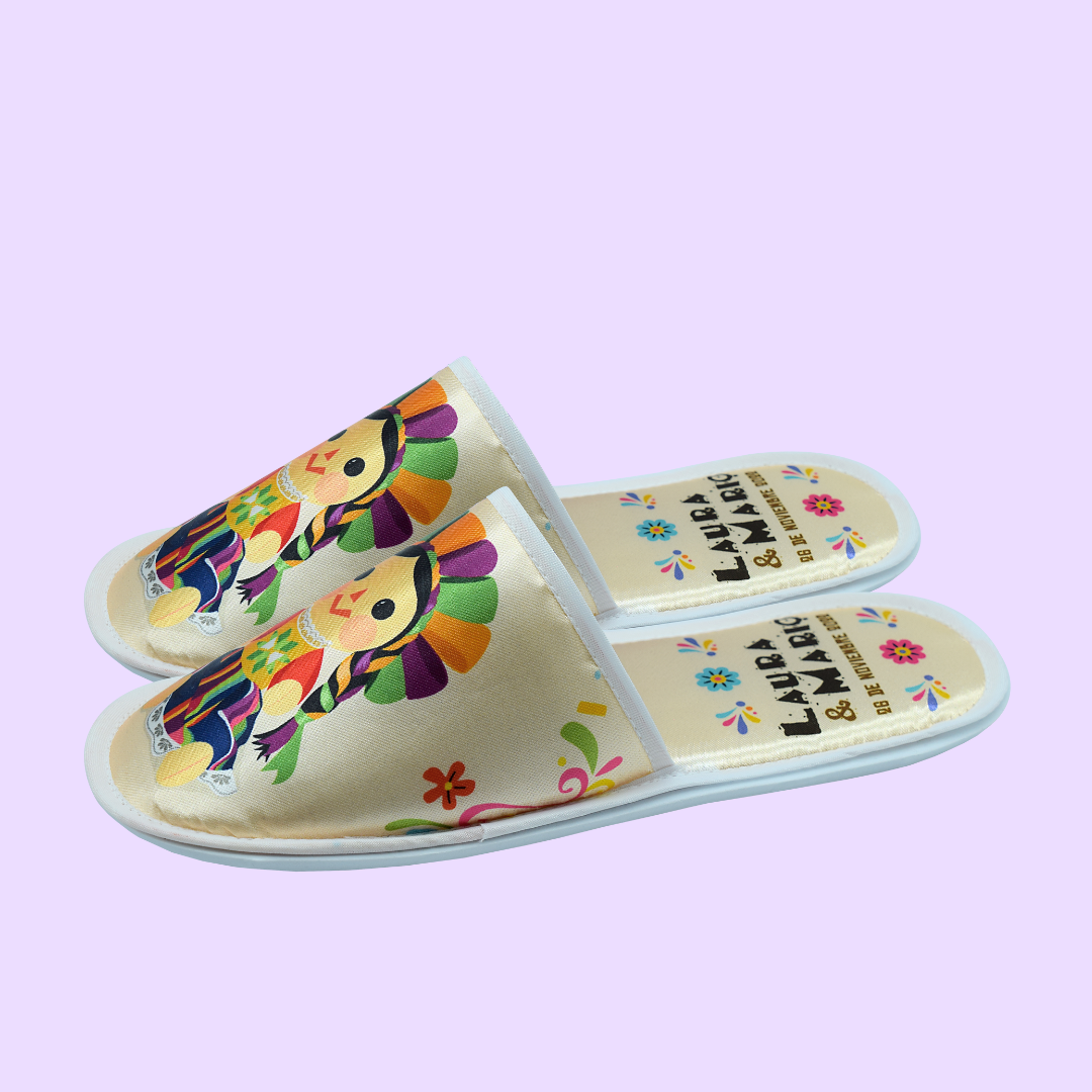 Pantuflas boda muñeca Lele – Pantufiesta - Main Image