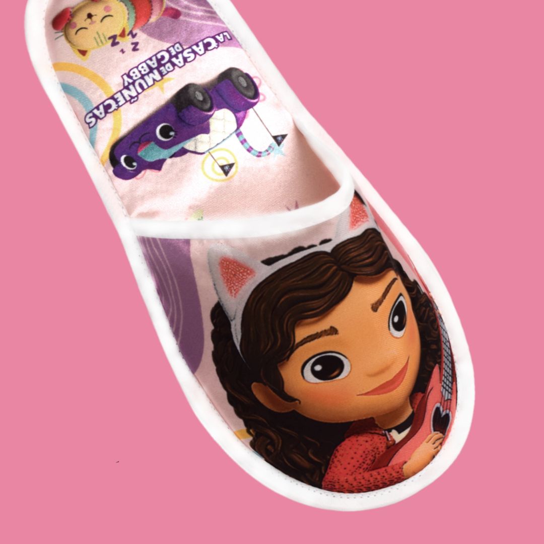 Pantuflas infantil La casa de muñecas de Gabby