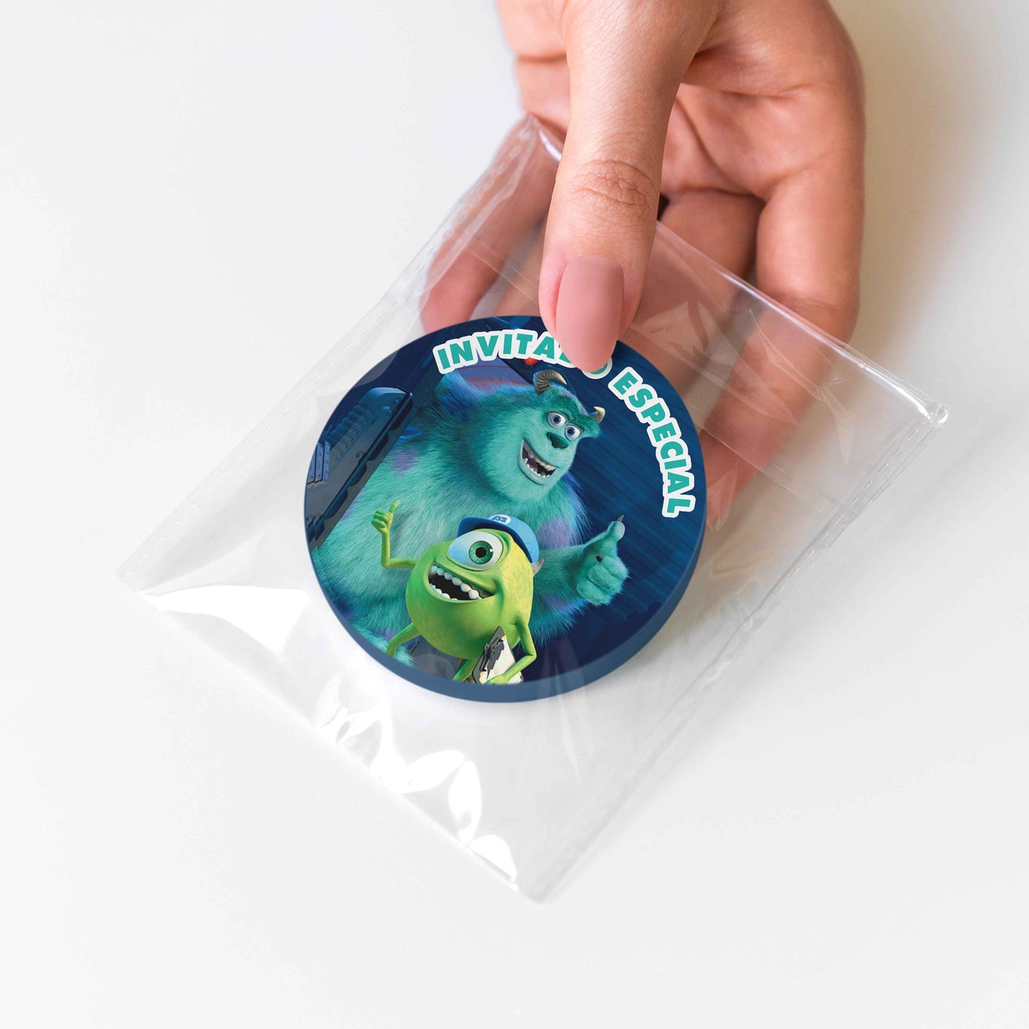120 Stickers Etiquetas Monsters Inc Papel 7cm