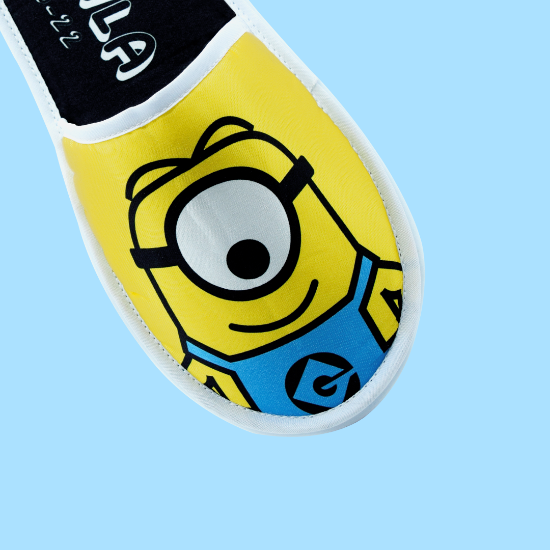 Pantuflas XV tapa amarilla minion