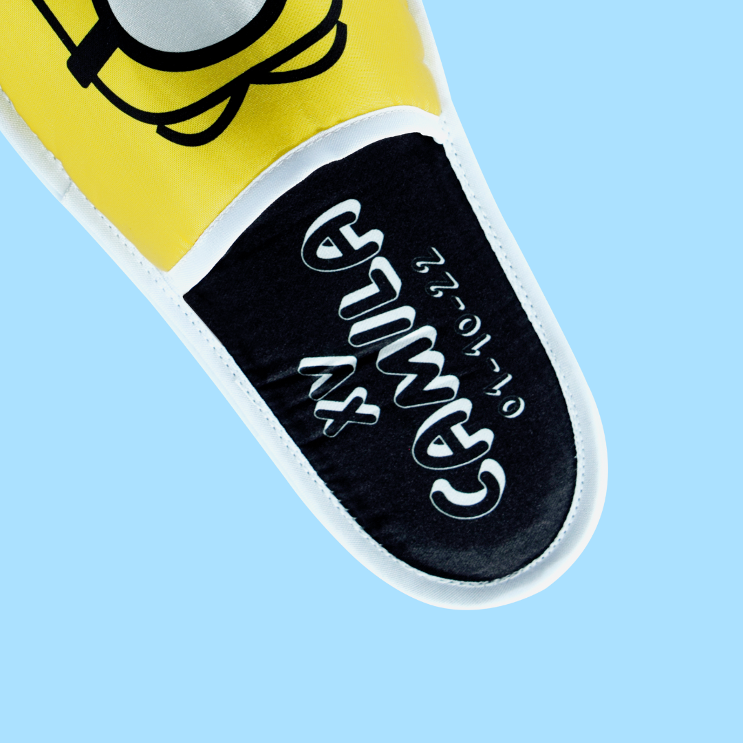 Pantuflas XV tapa amarilla minion